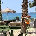 アパート Ktima Papaoikonomou